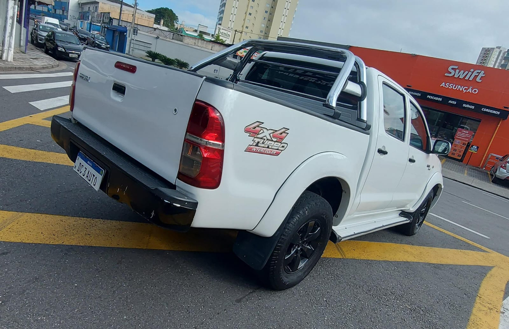 Toyota Hilux Branco