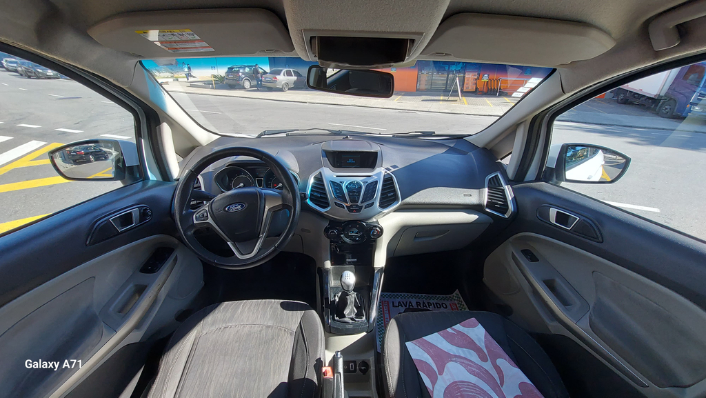 Ford EcoSport Branco