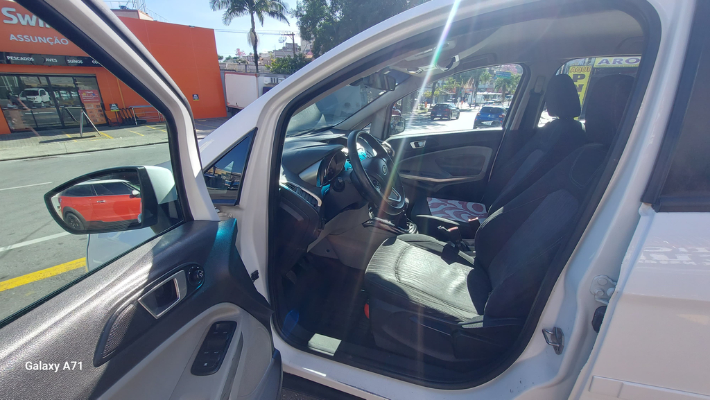 Ford EcoSport Branco