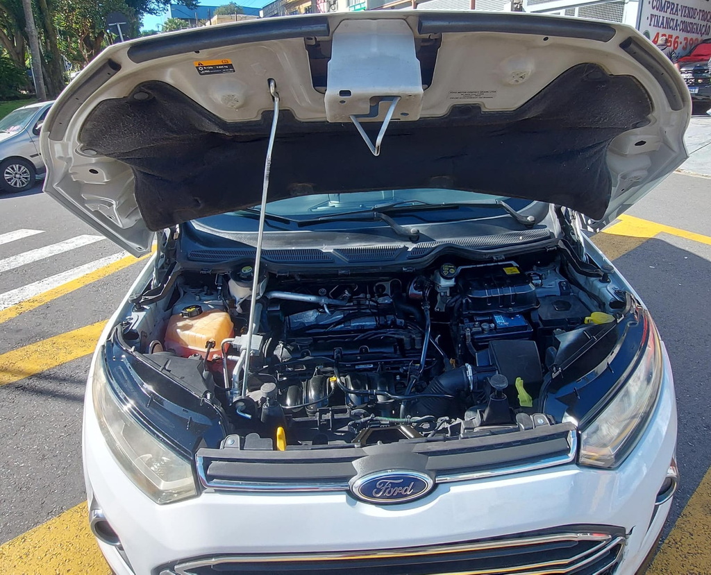 Ford EcoSport Branco