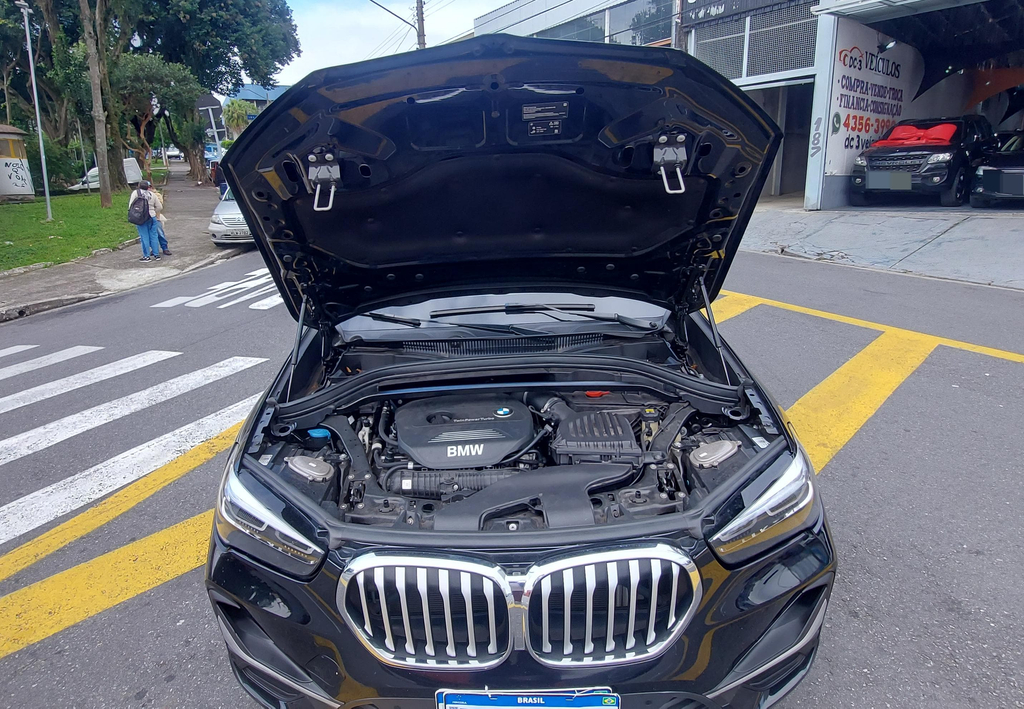 BMW X1 Preto