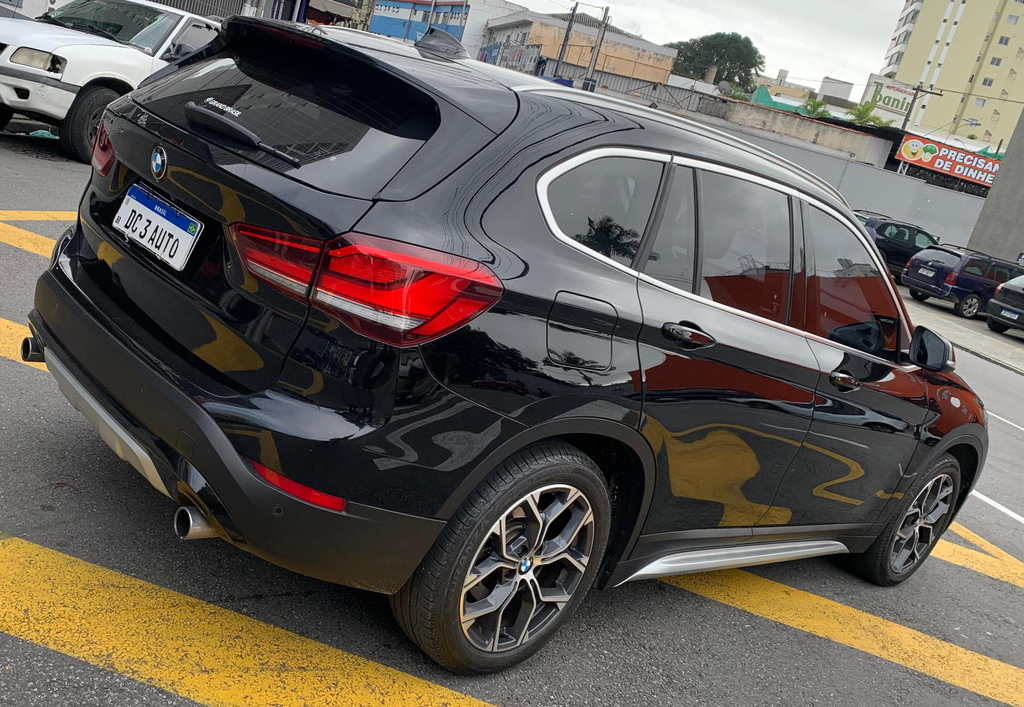BMW X1 Preto