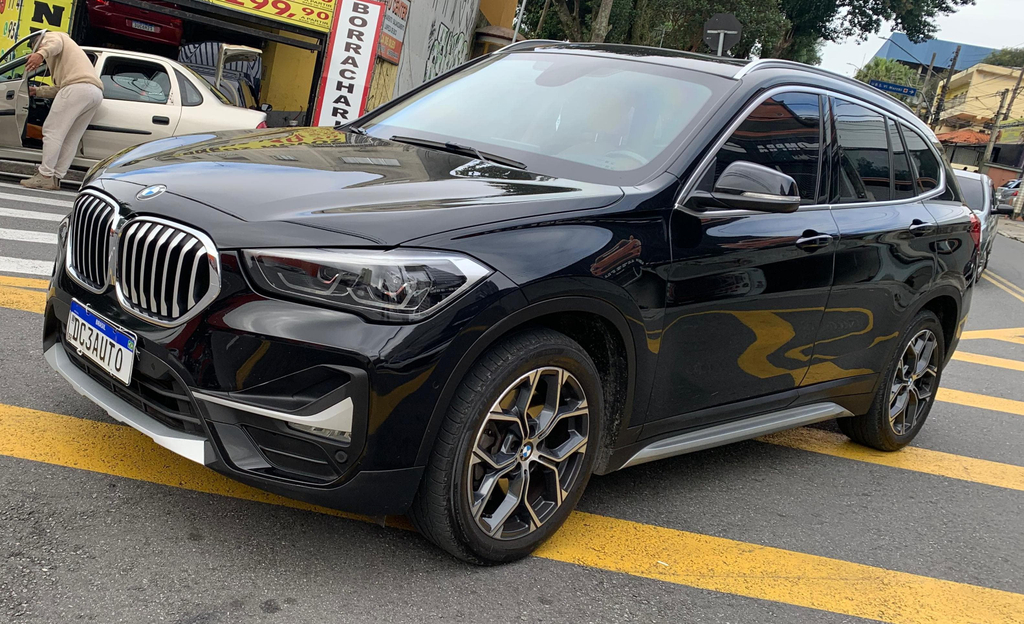 BMW X1 Preto