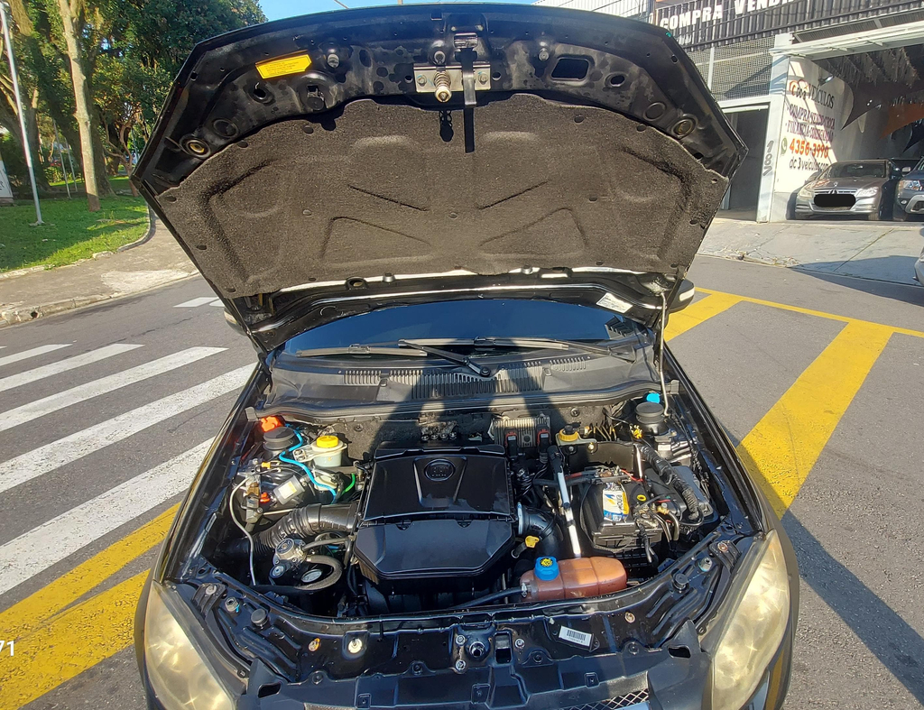 Fiat Strada Preto