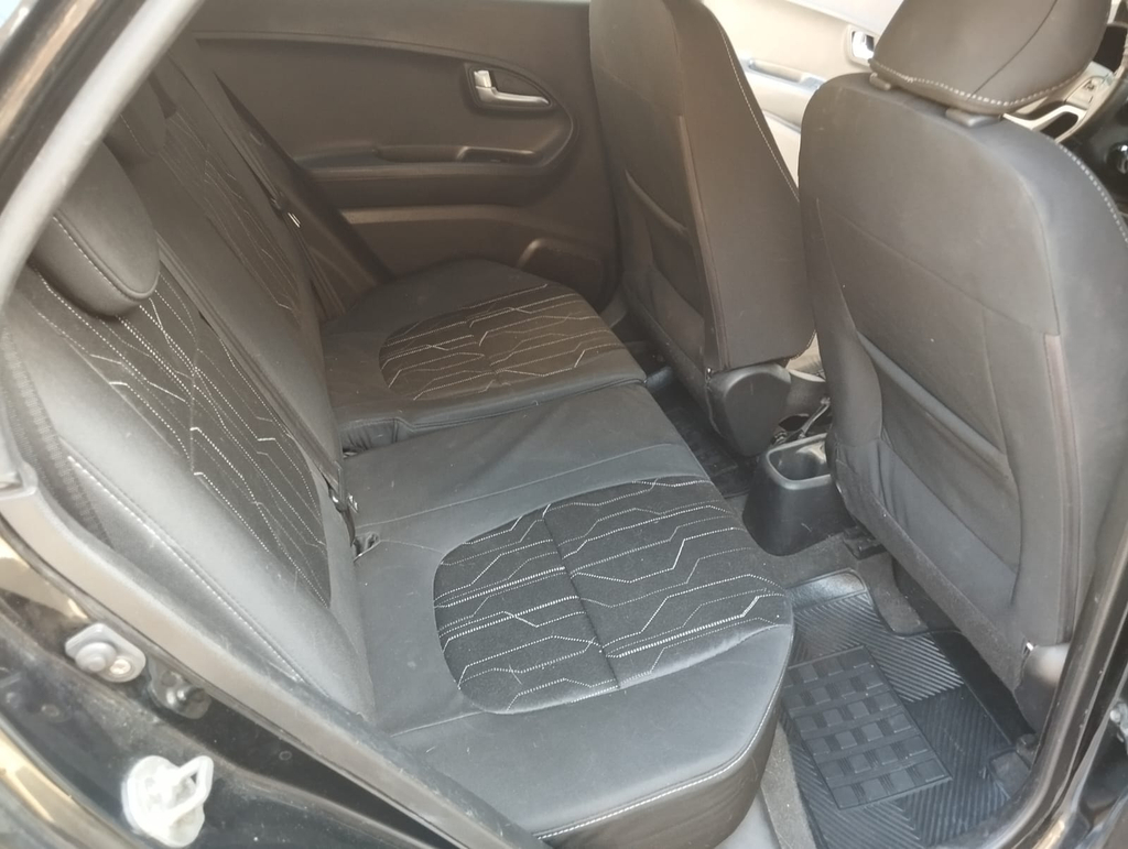 Kia Picanto Preto