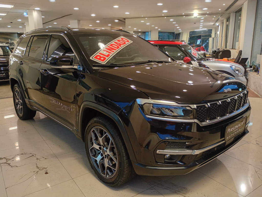 Jeep Commander Preto