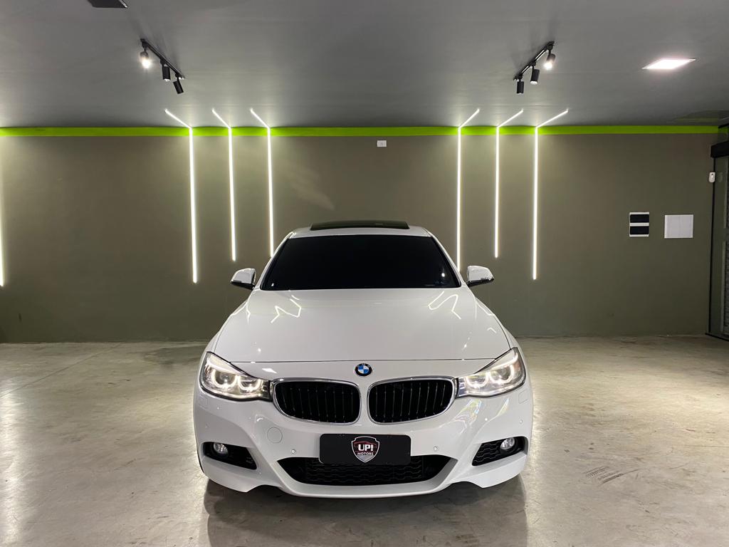 BMW 328i Branco