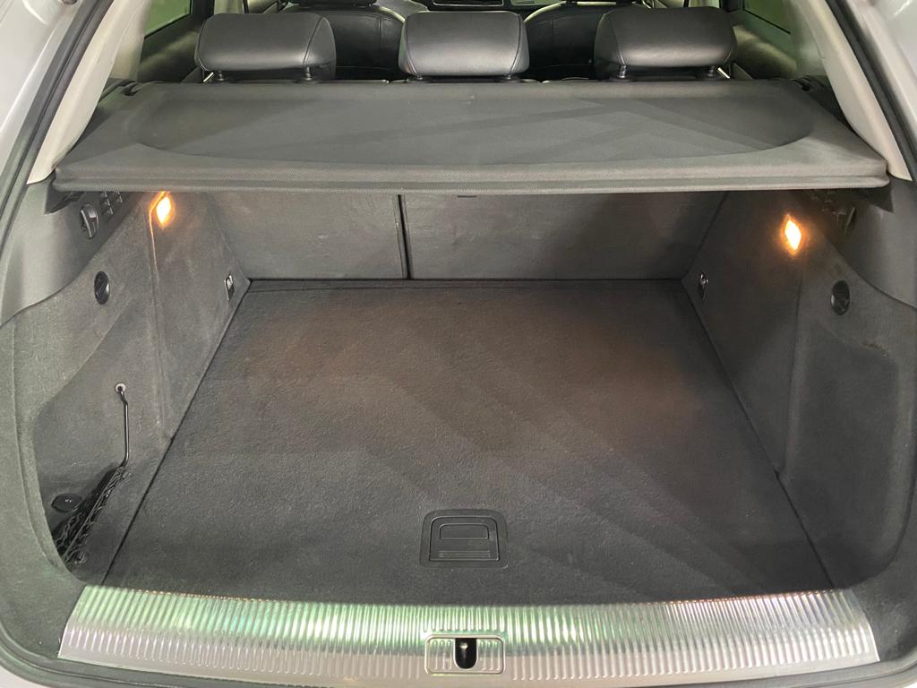 Audi Q3 Prata