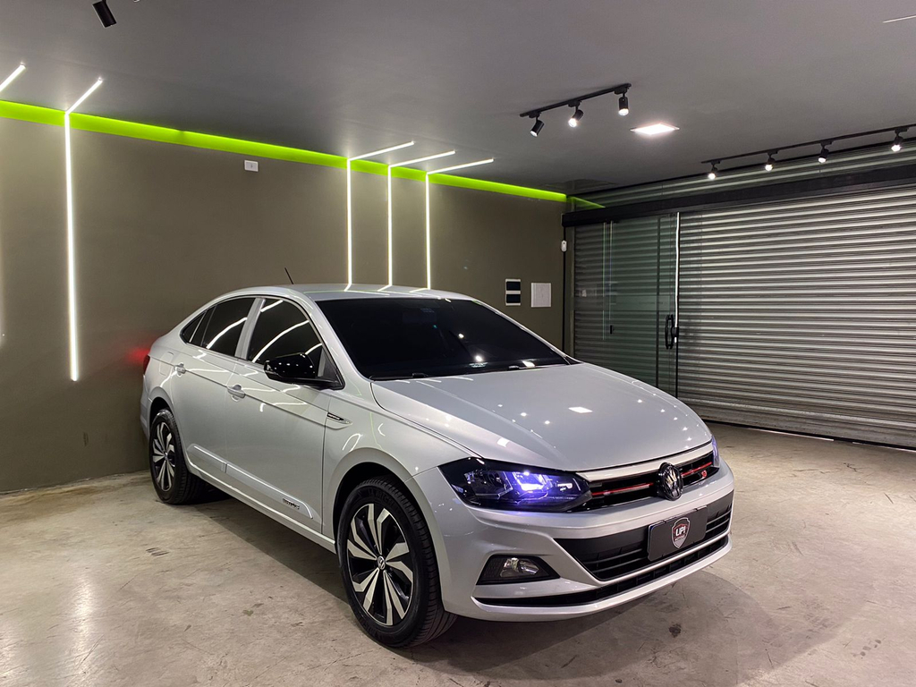 Volkswagen Virtus Prata