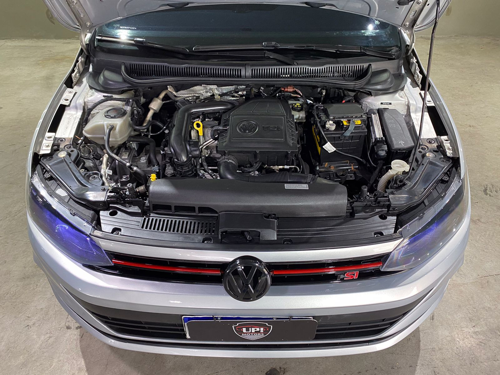 Volkswagen Virtus Prata