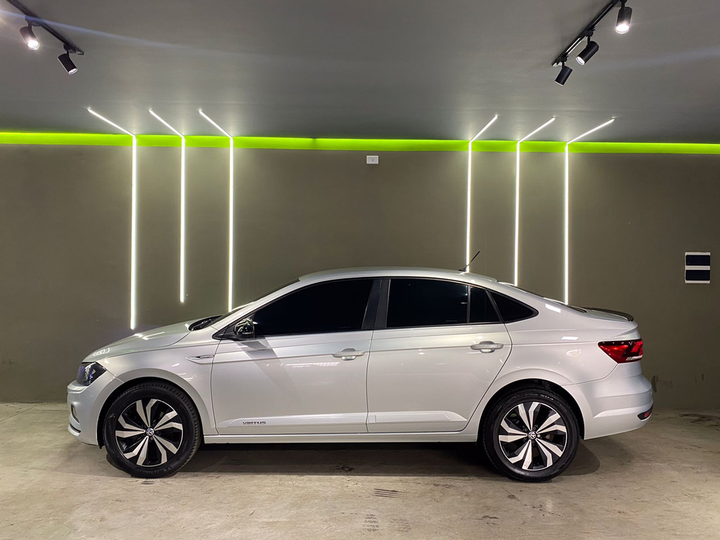 Volkswagen Virtus Prata