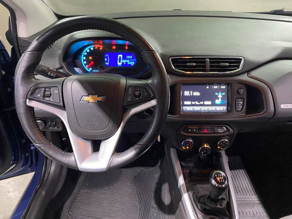 Chevrolet Onix Azul