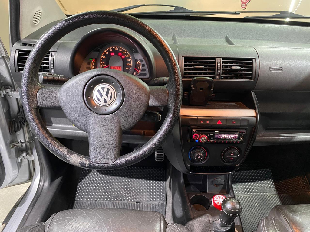 Volkswagen CrossFox Prata