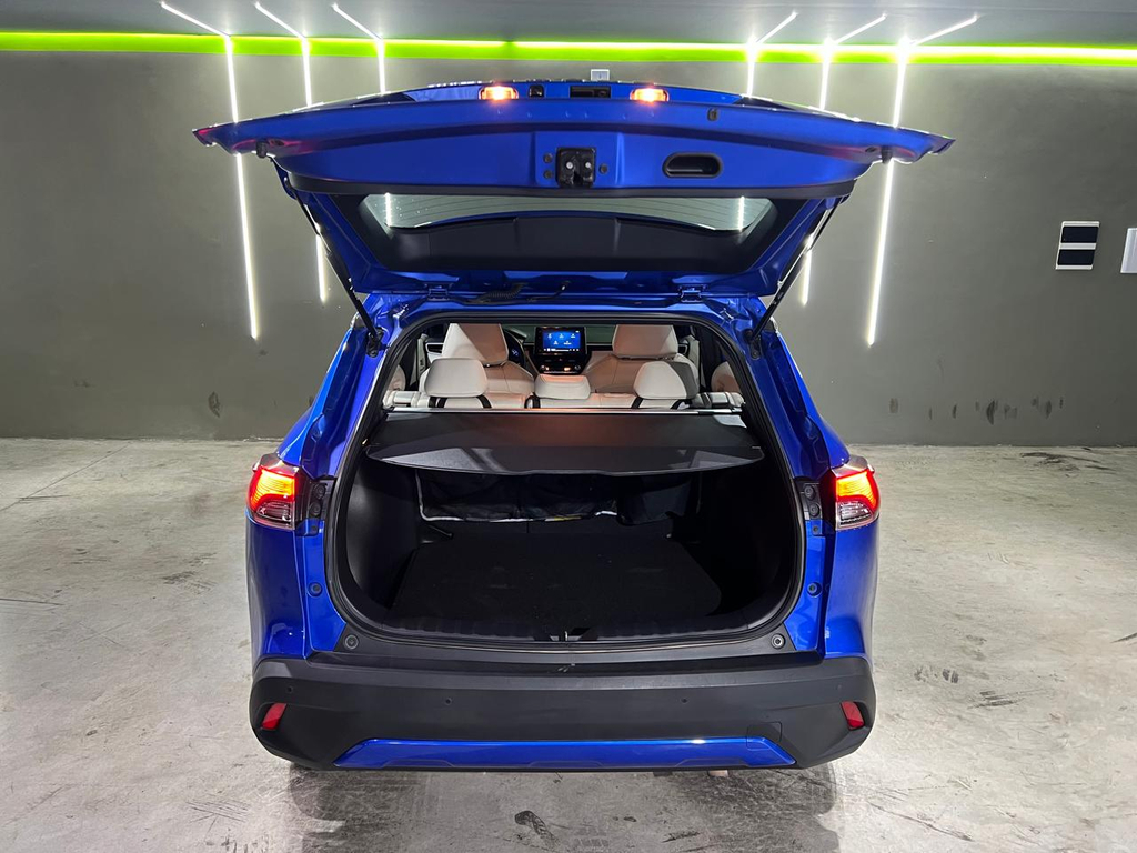 Toyota Corolla Cross Azul