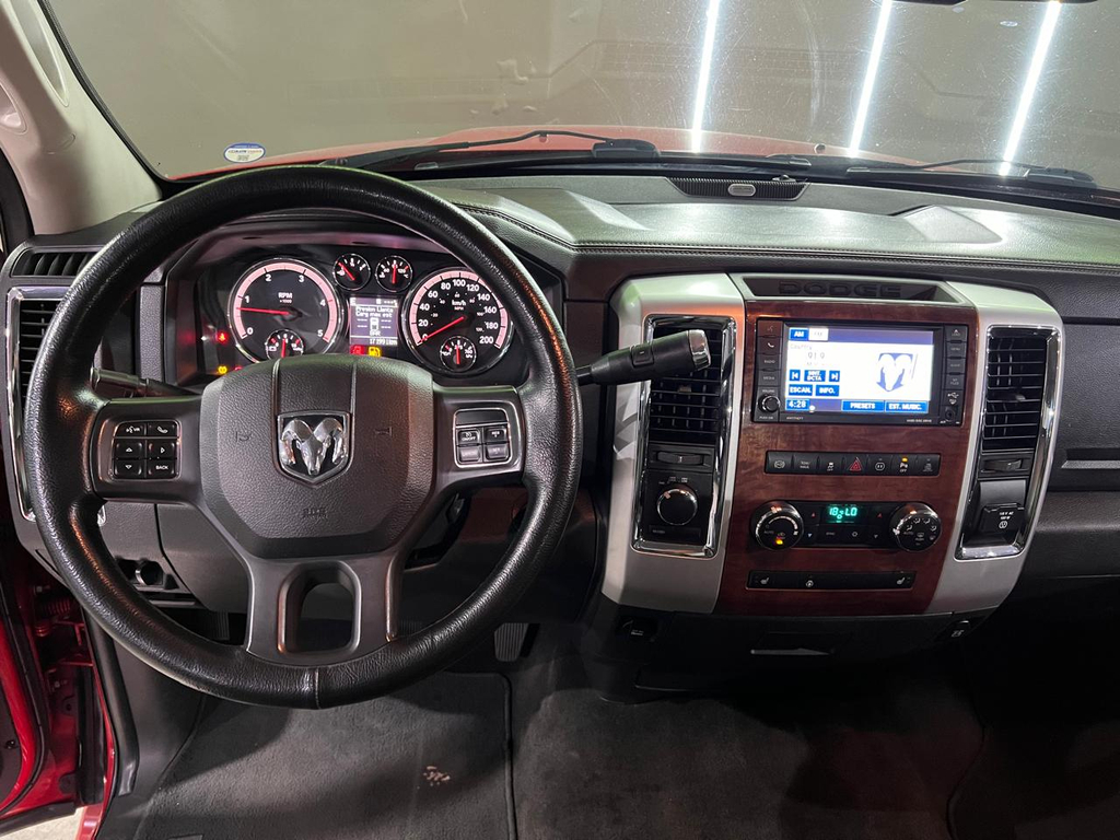 Dodge RAM Vermelho