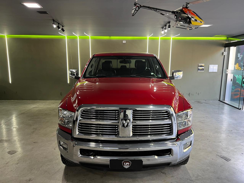 Dodge RAM Vermelho