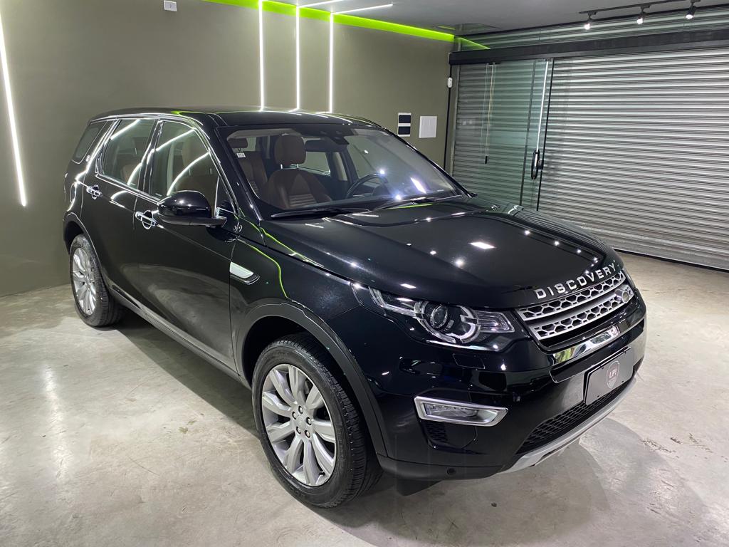 Land Rover Discovery Sport Preto