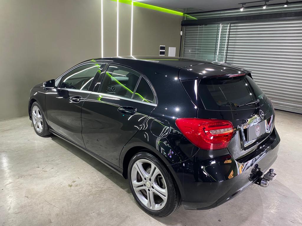 Mercedes Benz A 200 Preto
