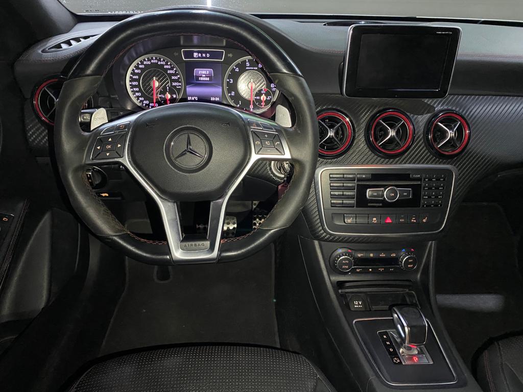 Mercedes Benz A45 Branco