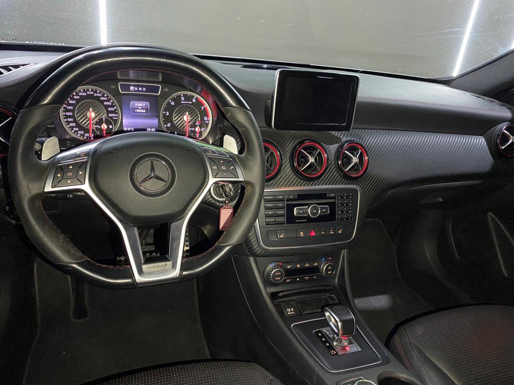 Mercedes Benz A45 Branco
