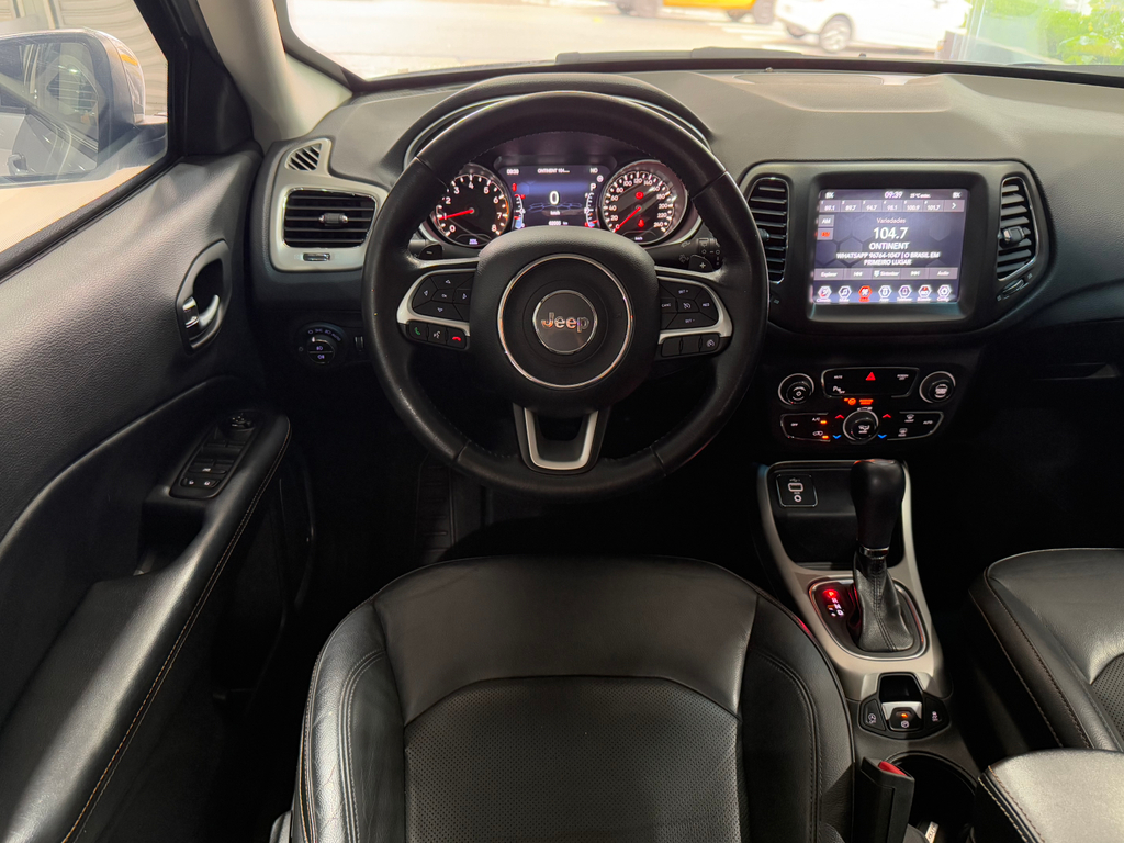 Jeep Compass Prata