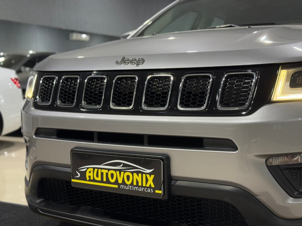 Jeep Compass Prata