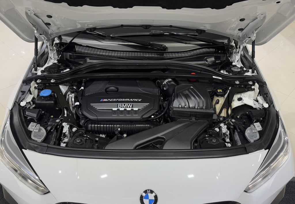 BMW M235I Branco