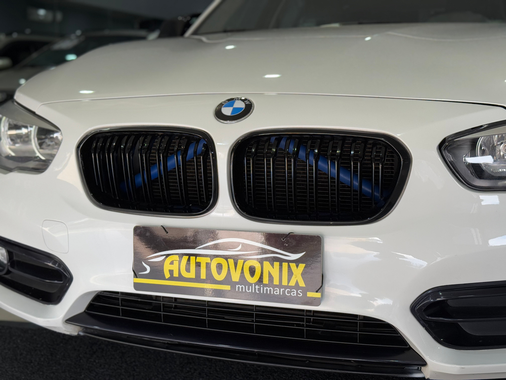 BMW 120i Branco