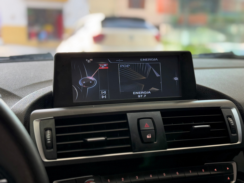 BMW 120i Branco