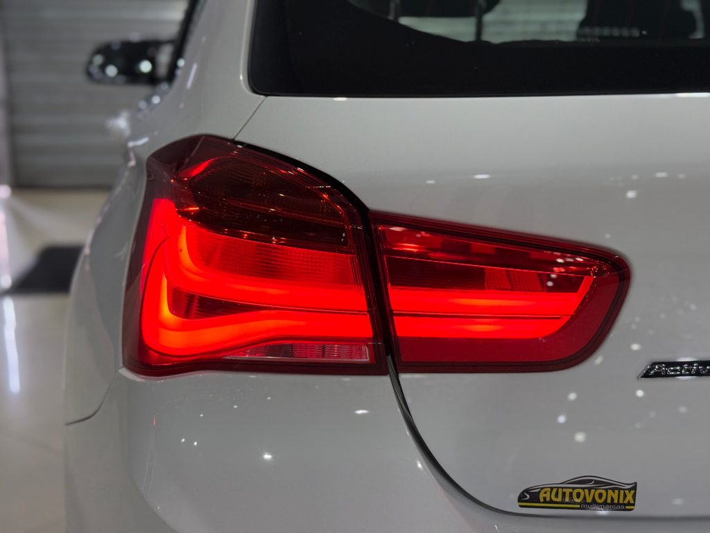 BMW 120i Branco