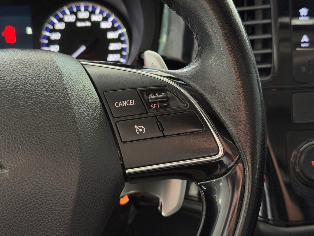 Mitsubishi Outlander Branco