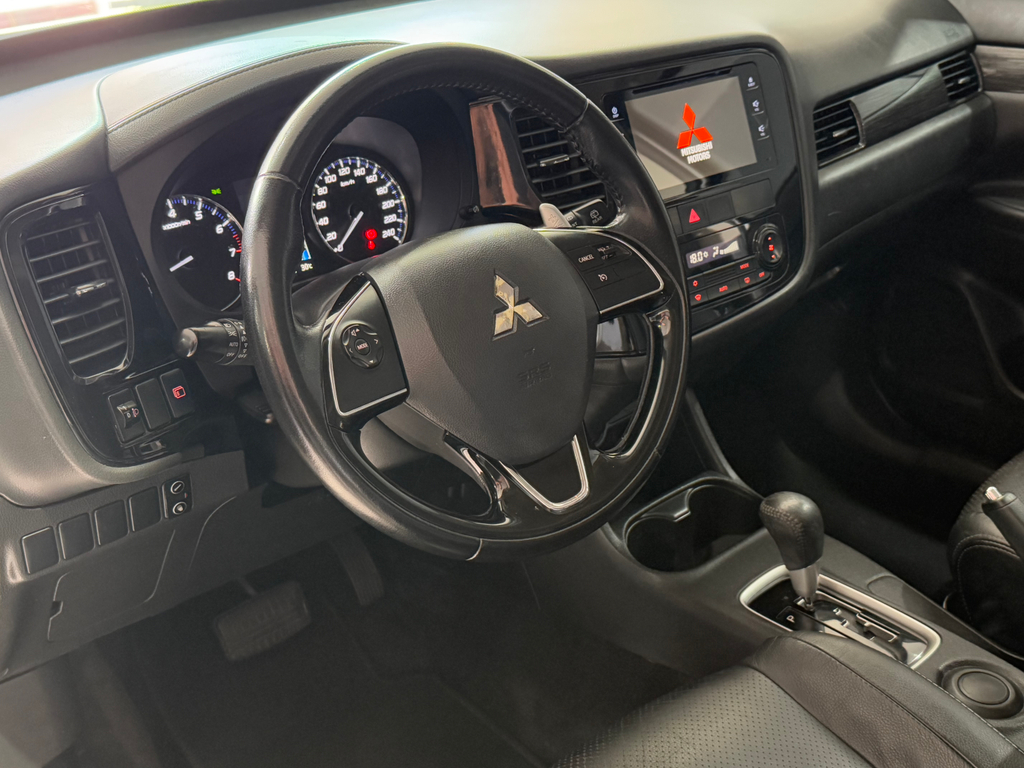 Mitsubishi Outlander Branco