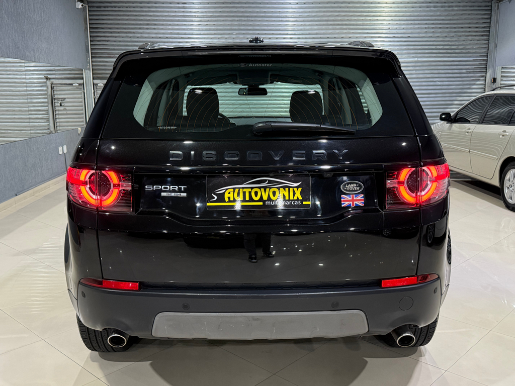 Land Rover Discovery Sport Preto