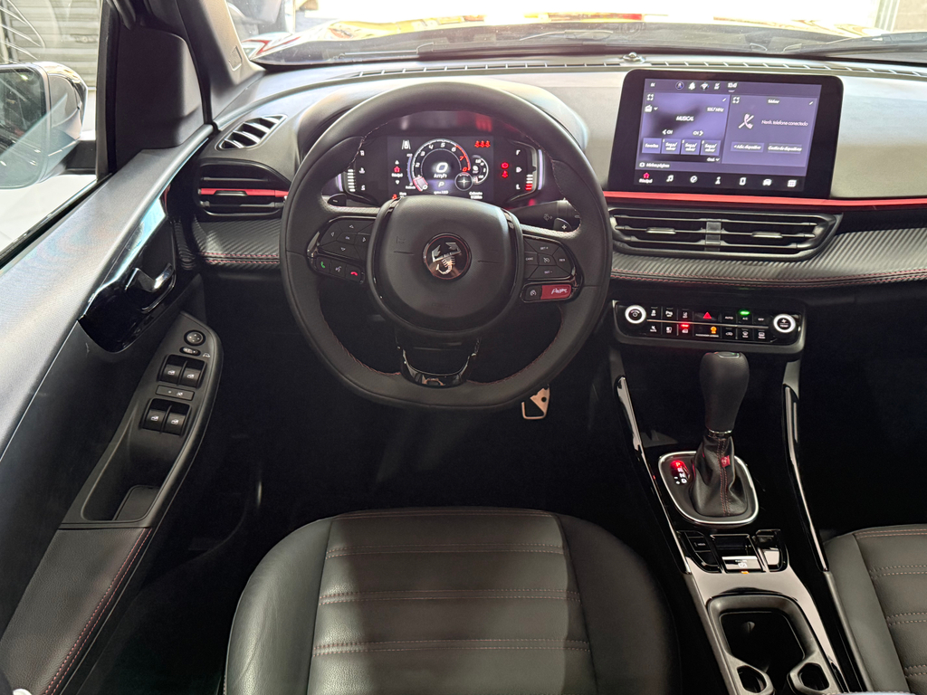 Fiat FASTBACK Preto