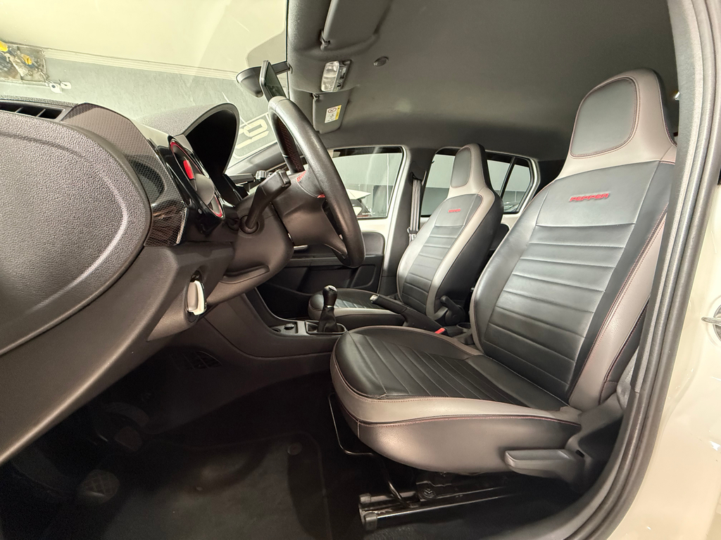 Volkswagen Up! Branco