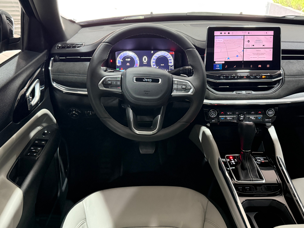 Jeep Commander Azul