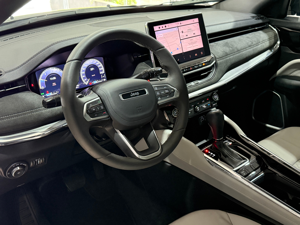Jeep Commander Azul