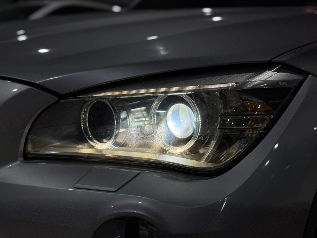 BMW X1 Prata