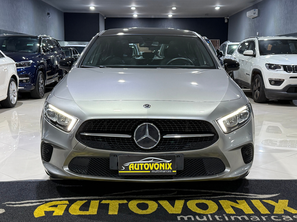 Mercedes Benz A 250 Prata
