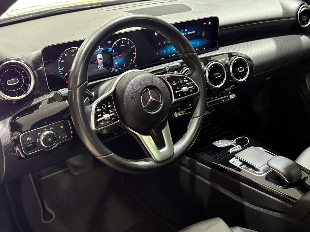 Mercedes Benz A 250 Prata