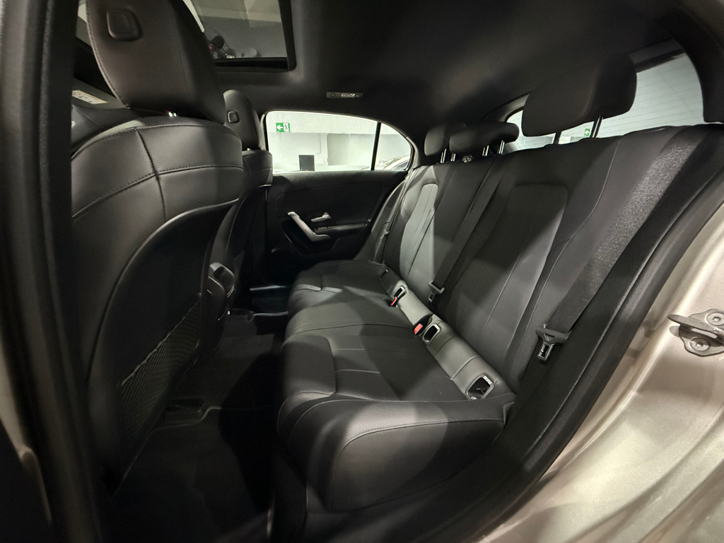 Mercedes Benz A 250 Prata