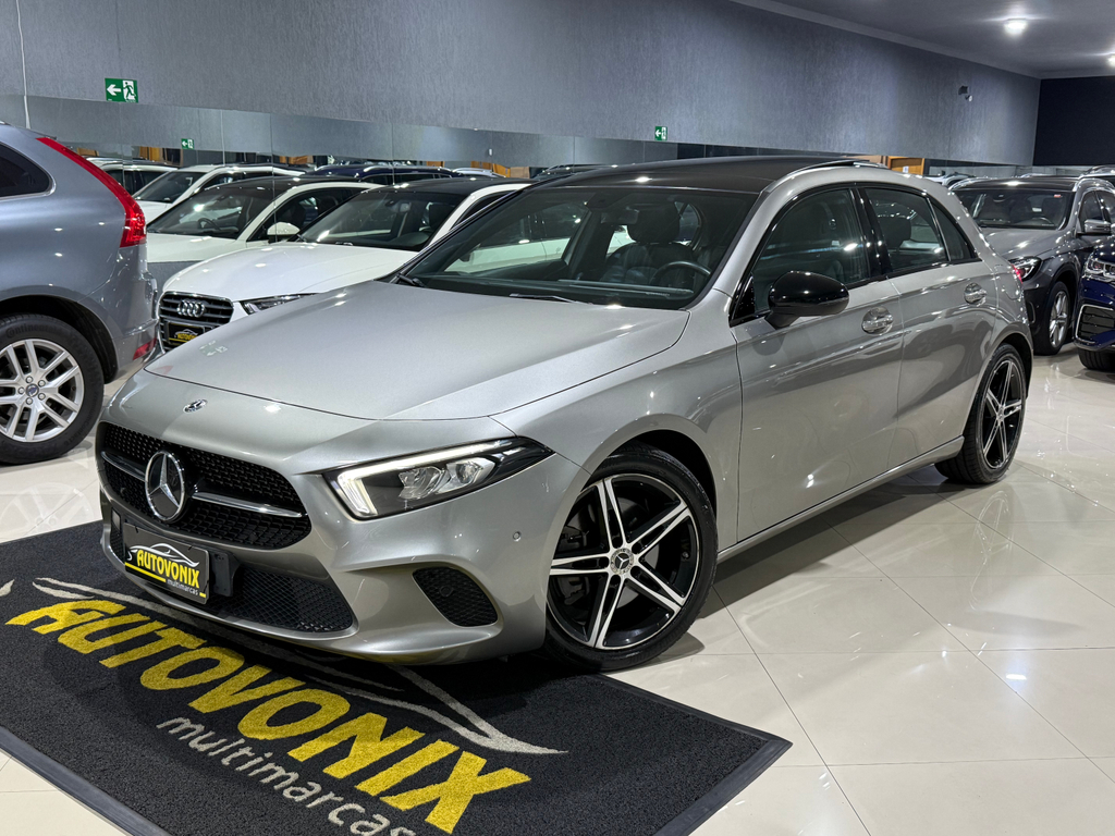 Mercedes Benz A 250 Prata