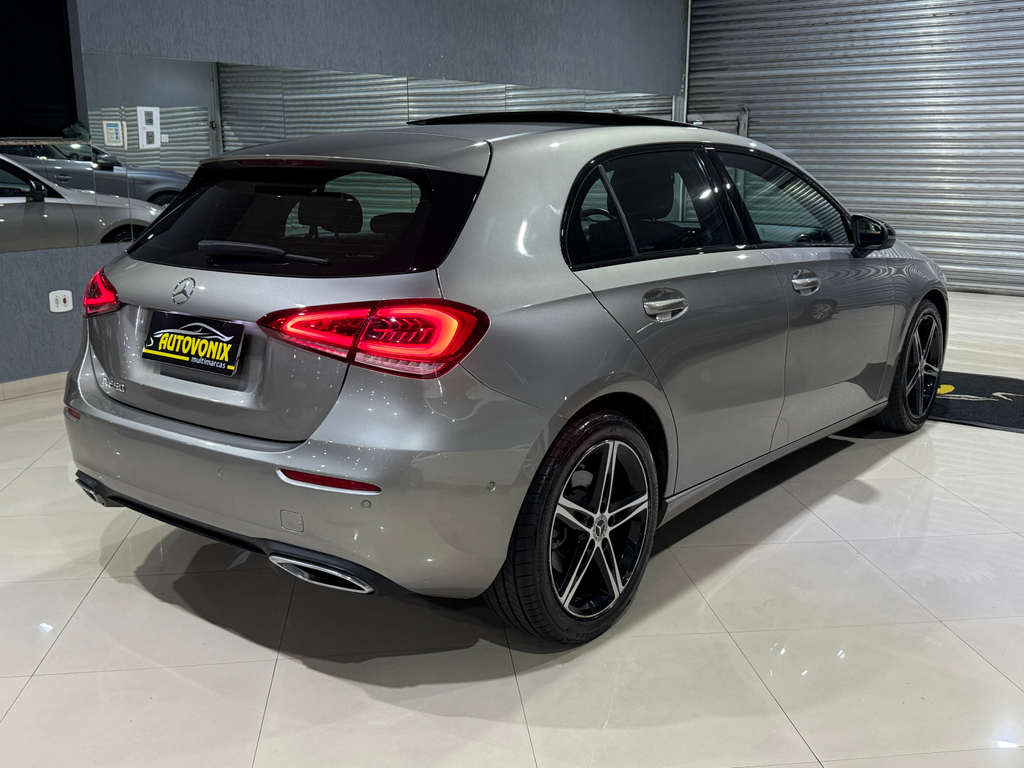 Mercedes Benz A 250 Prata