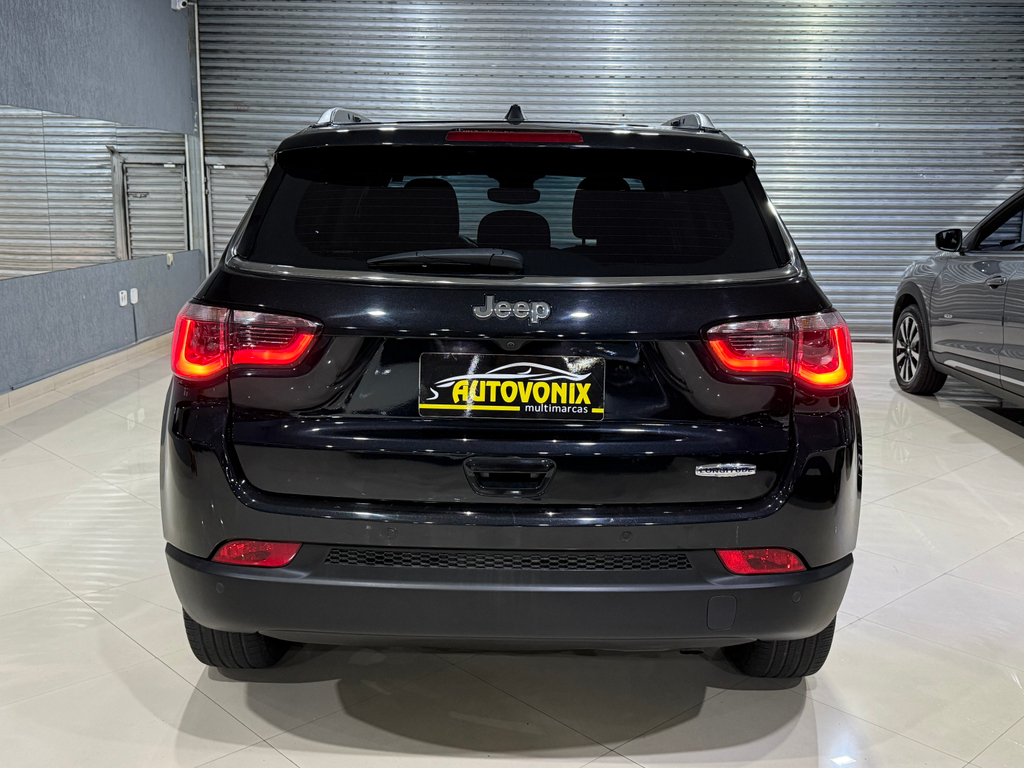 Jeep Compass Preto