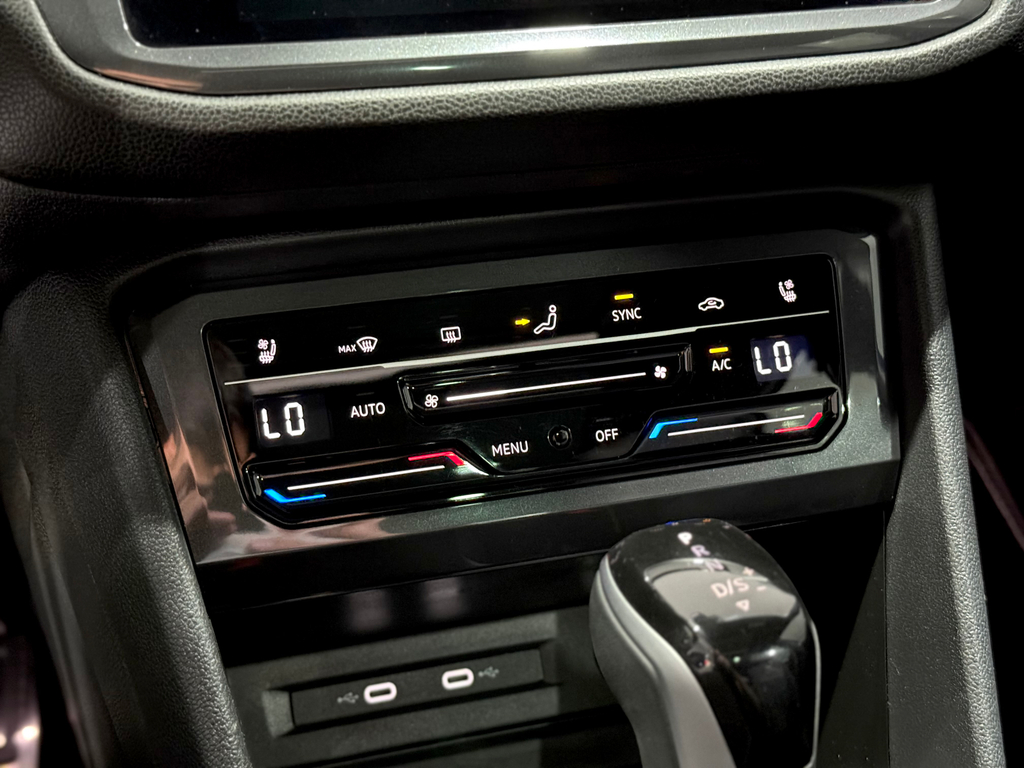Volkswagen Tiguan Azul