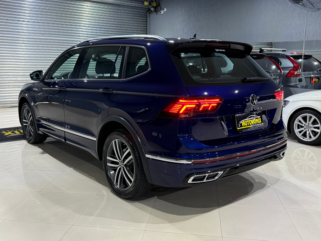 Volkswagen Tiguan Azul