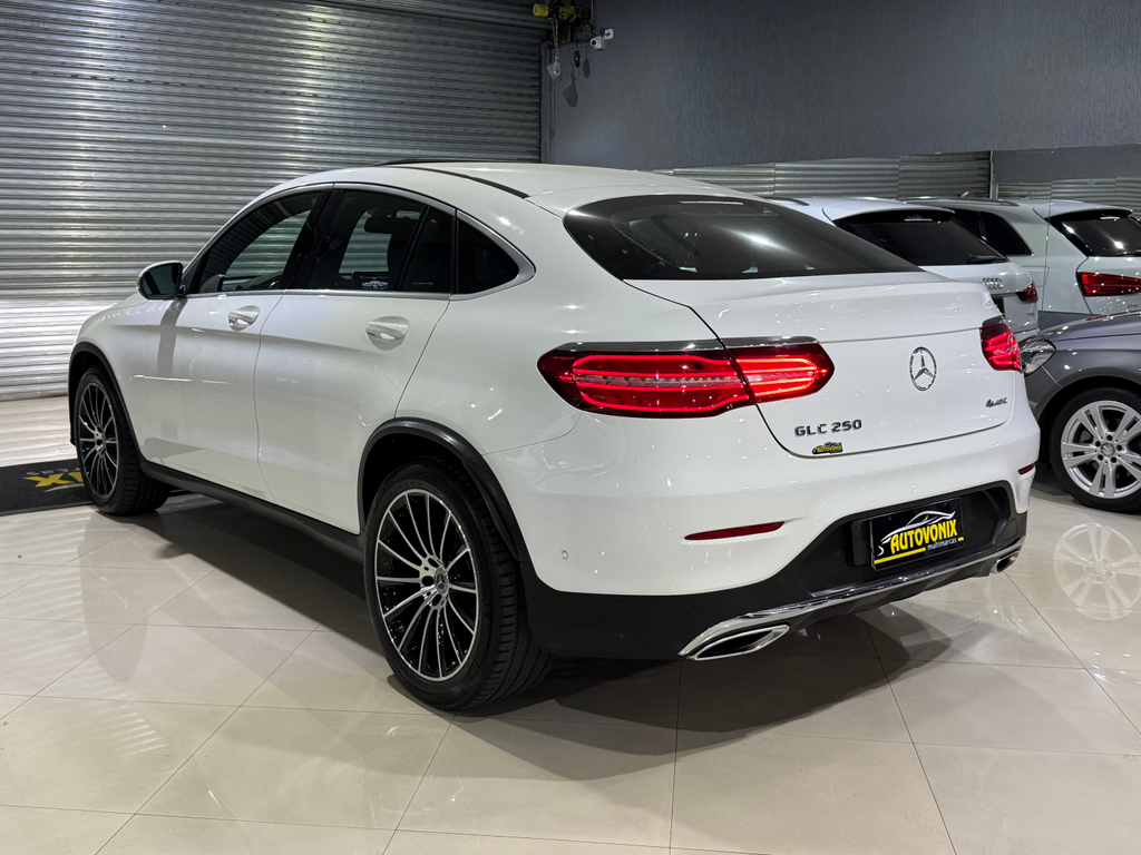 Mercedes Benz GLC 250 Branco