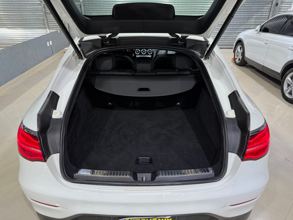 Mercedes Benz GLC 250 Branco
