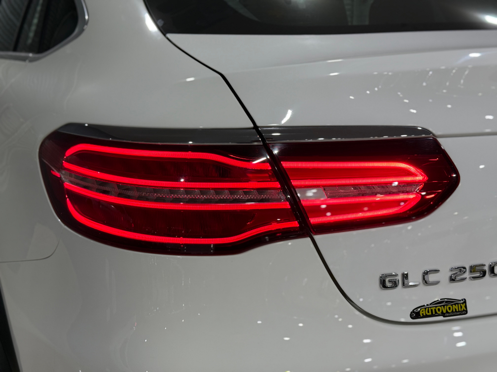 Mercedes Benz GLC 250 Branco