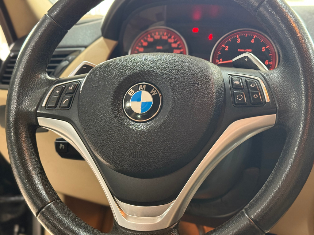 BMW X1 Preto